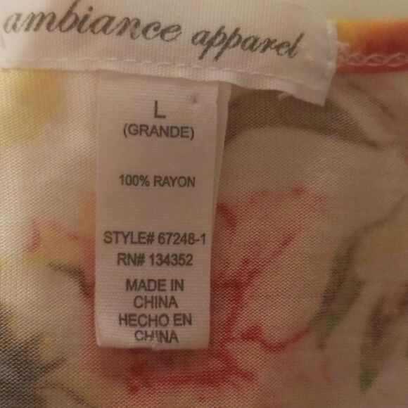 Ambiance Apparel floral crop top Size L - Picture 4 of 4